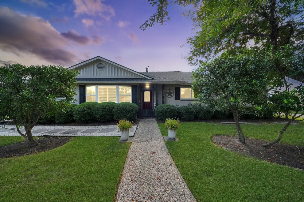 Unit for sale at 10303 Greenwillow Street, Houston, TX 77035