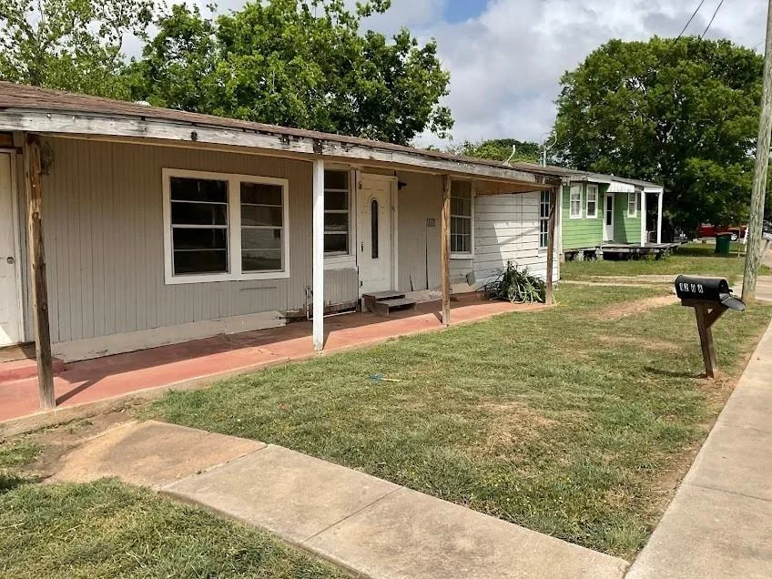 Unit for sale at 1208 W 10th Street, Freeport, TX 77541