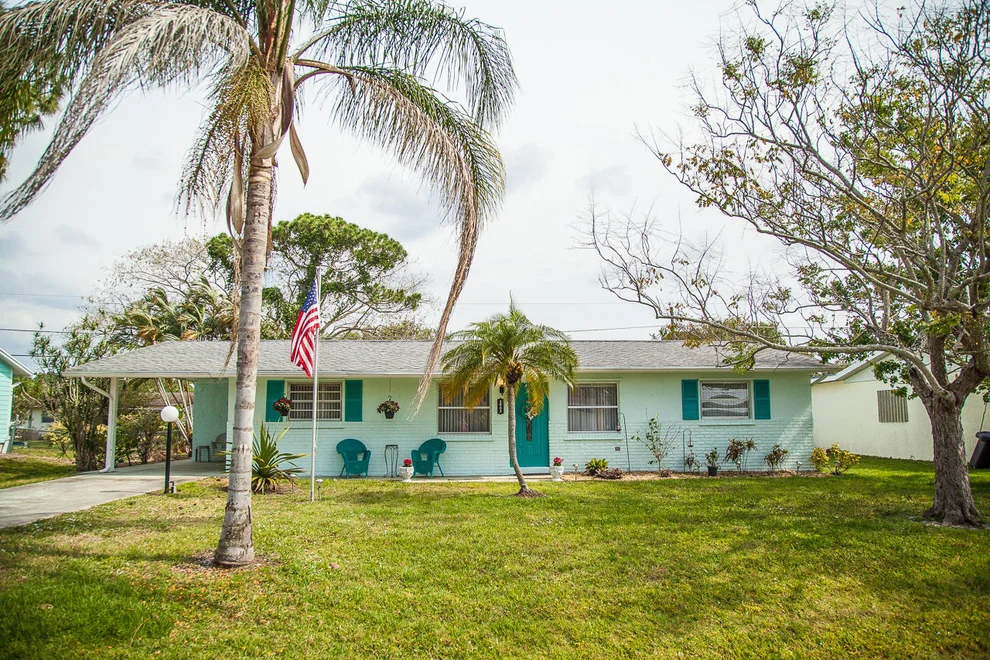 Unit for sale at 2002 SE Jackson Street, Stuart, FL 34997