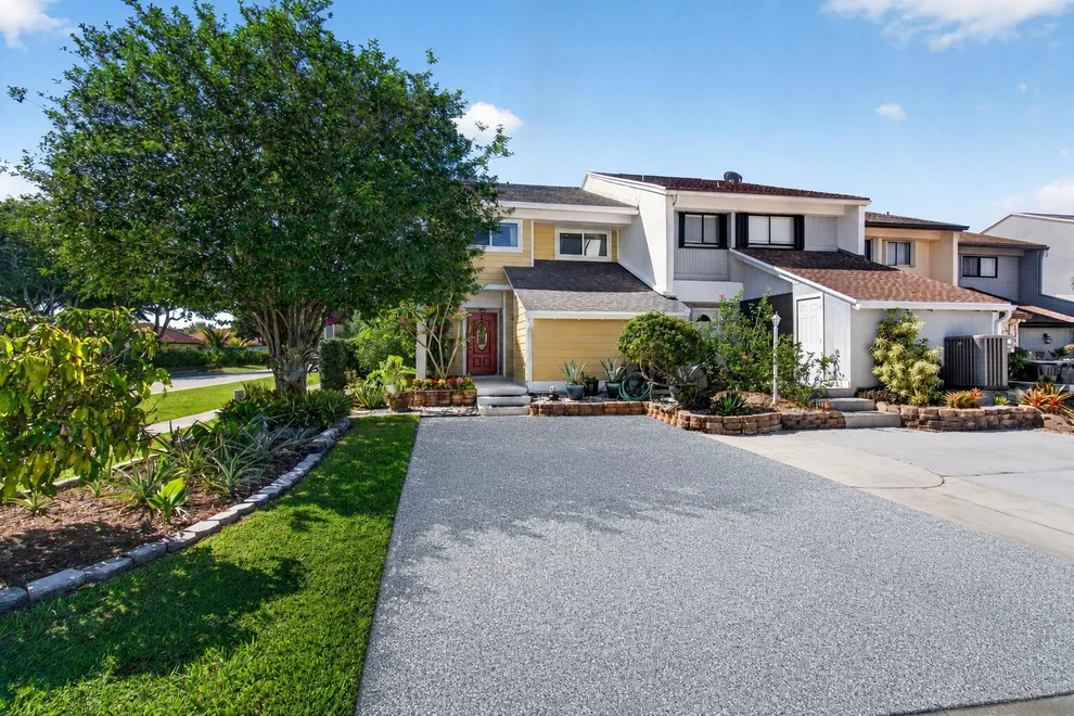 Unit for sale at 12324 Westhampton Circle, Wellington, FL 33414