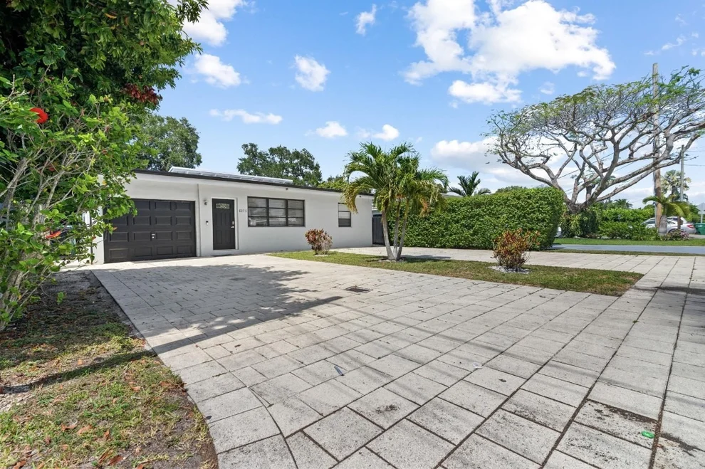 Unit for sale at 6375 SW 29th Street, Miami, FL 33155