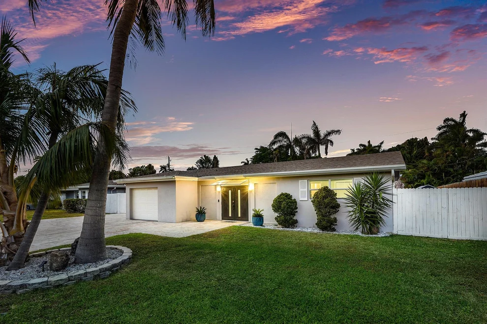 Unit for sale at 637 Las Palmas Park, Boynton Beach, FL 33435