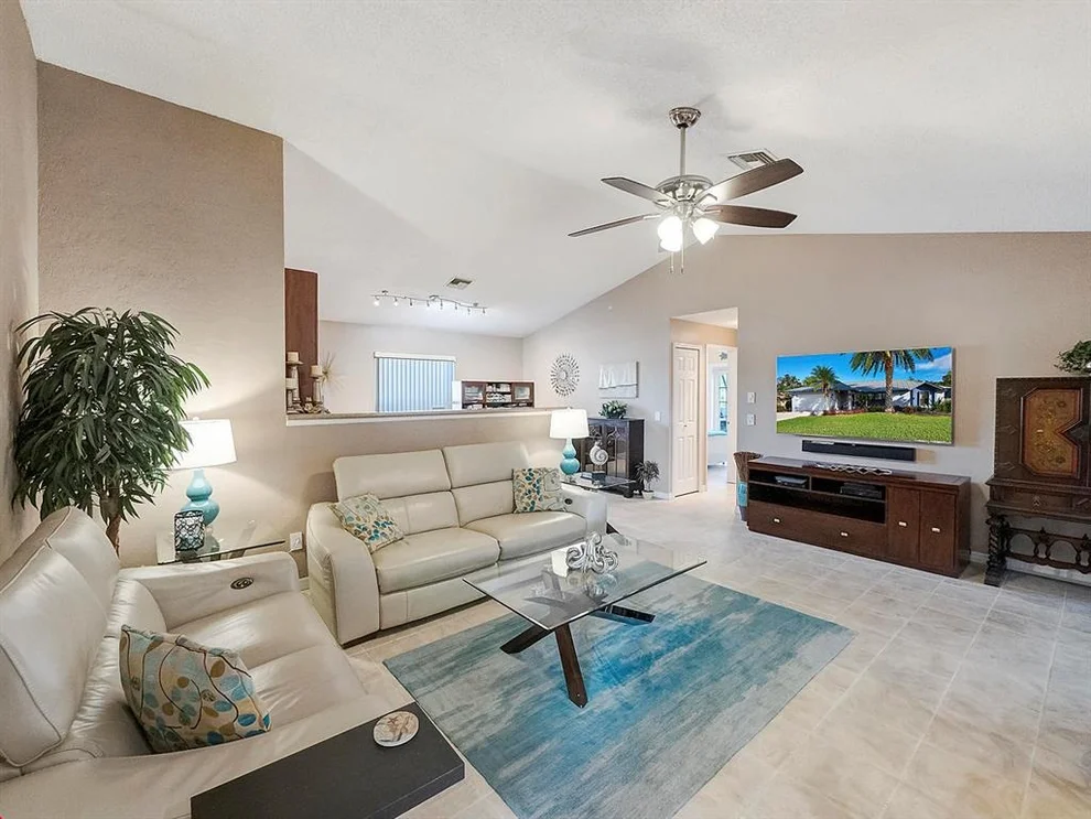 Unit for sale at 933 SE Bayfront Avenue, Port St Lucie, FL 34983