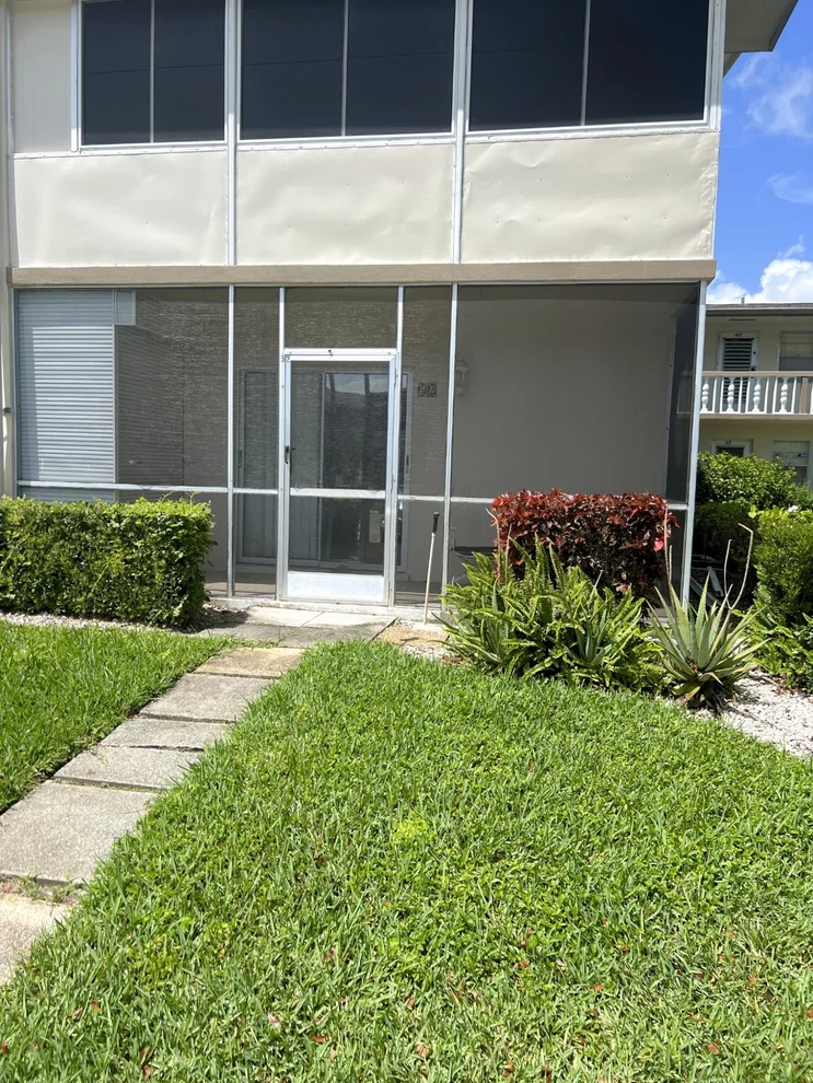 Unit for sale at 52 Dorchester, West Palm Beach, FL 33417