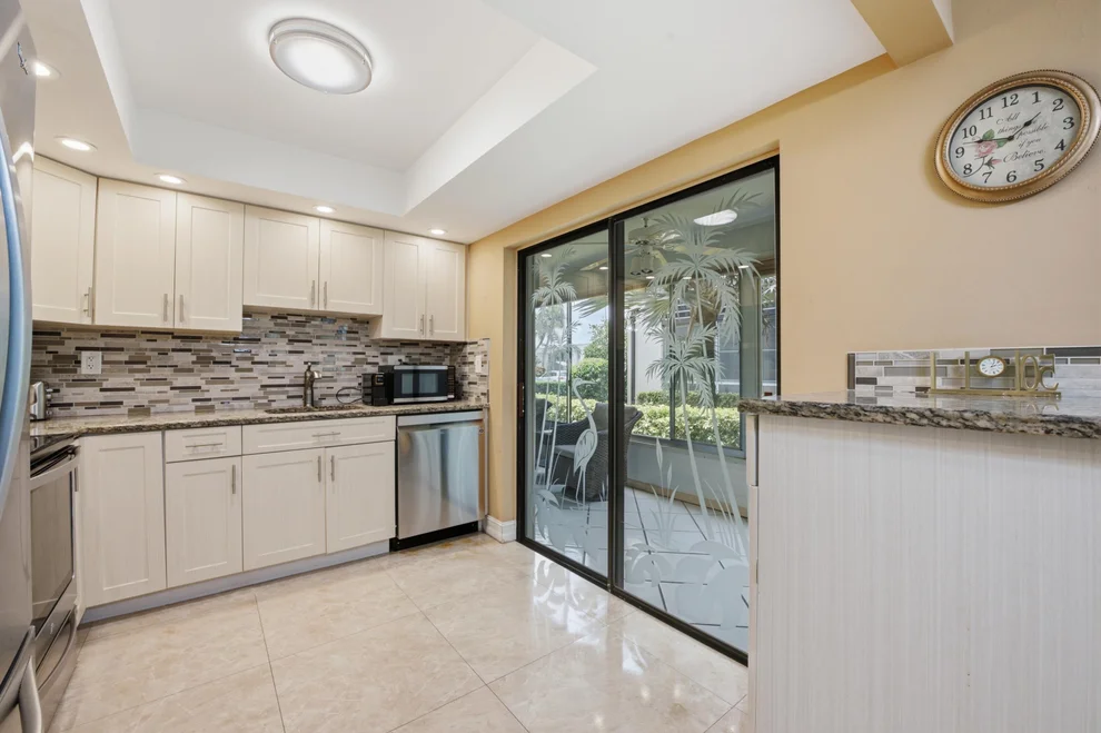 Unit for sale at 54 Capri B, Delray Beach, FL 33484