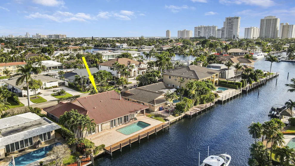 Unit for sale at 3040 NE 40th Street, Fort Lauderdale, FL 33308