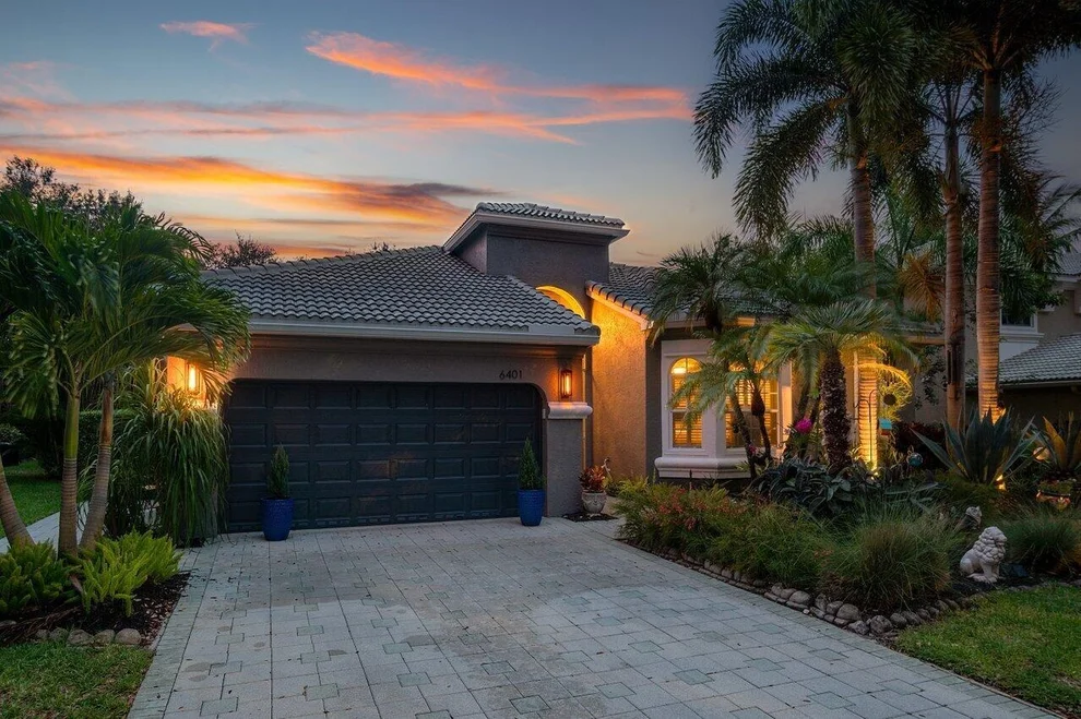 Unit for sale at 6401 Stonehurst Circle, Lake Worth, FL 33467