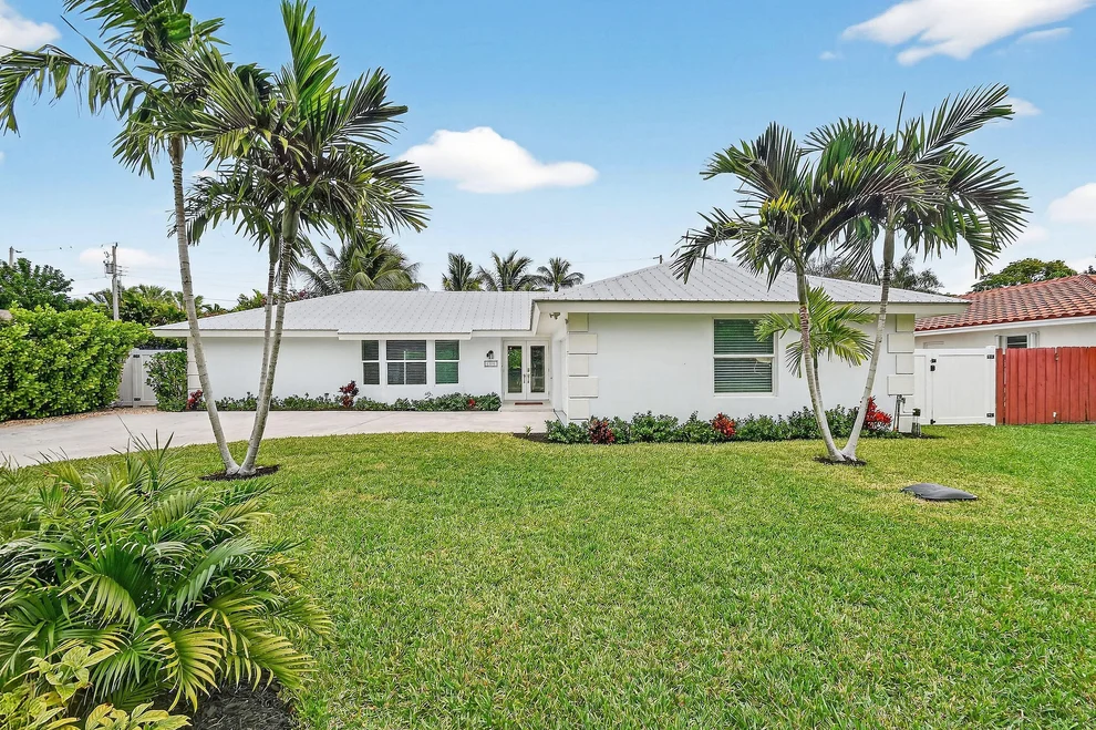 Unit for sale at 19228 Caribbean Court, Jupiter, FL 33469