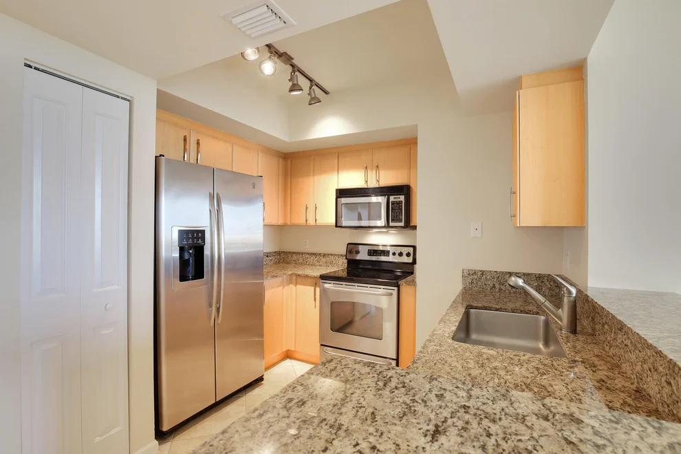 Unit for sale at 403 S Sapodilla Avenue, West Palm Beach, FL 33401