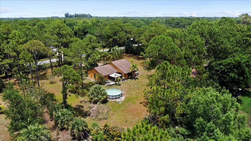 Unit for sale at 12610 63rd Lane N, The Acreage, FL 33412