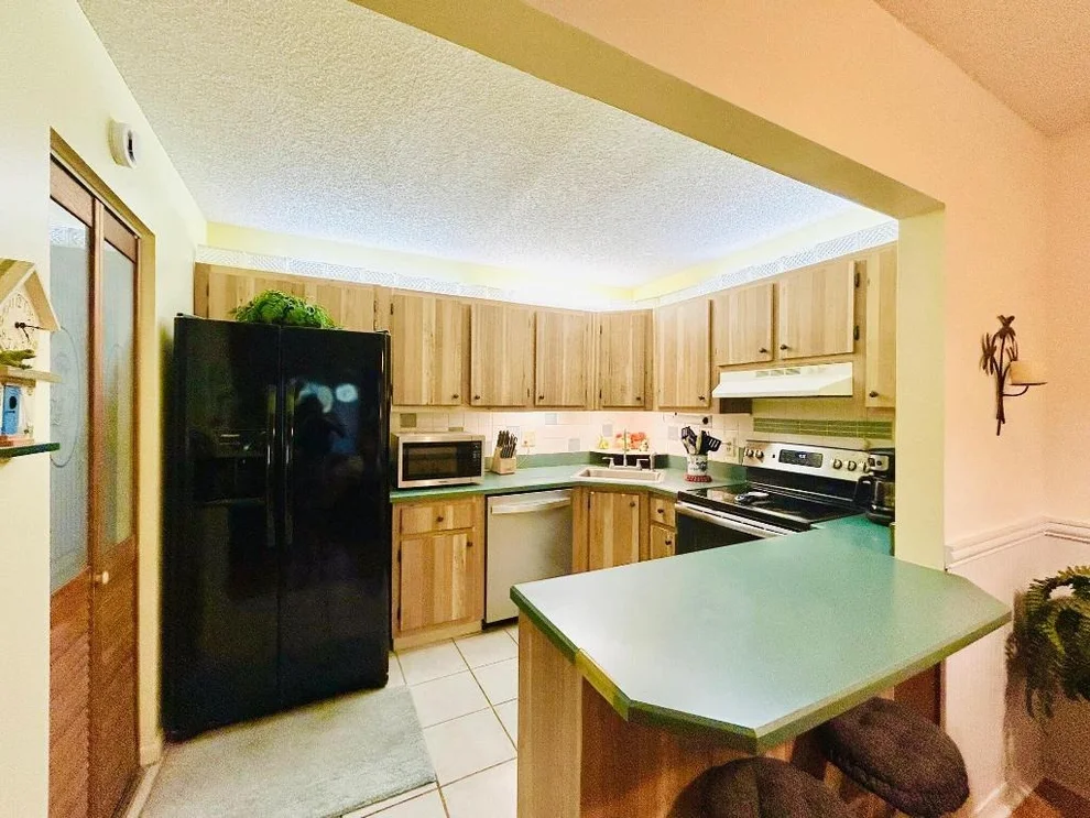 Unit for sale at 222 Pine Hov Circle, Greenacres, FL 33463