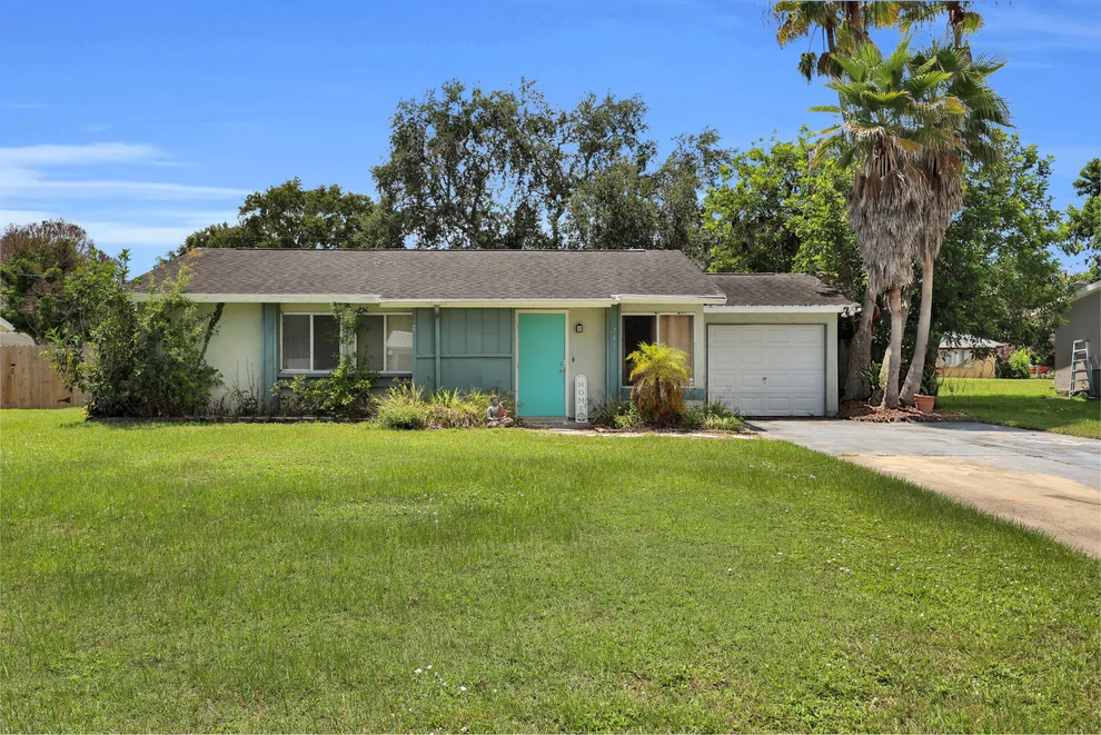 Unit for sale at 741 23rd Place SW, Vero Beach, FL 32962