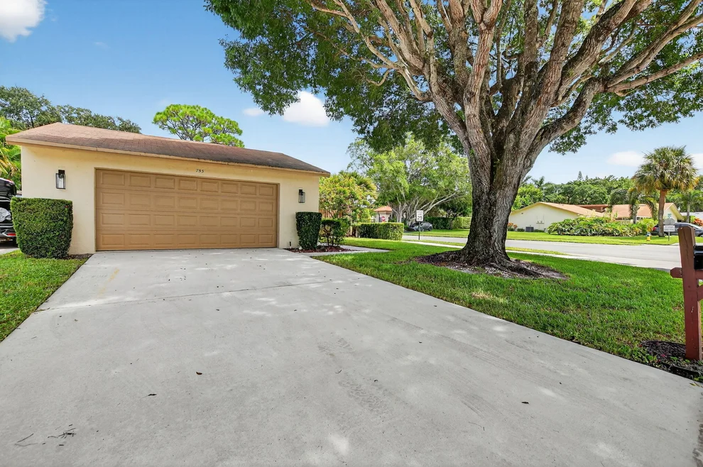 Unit for sale at 753 NW 26th Avenue, Delray Beach, FL 33445
