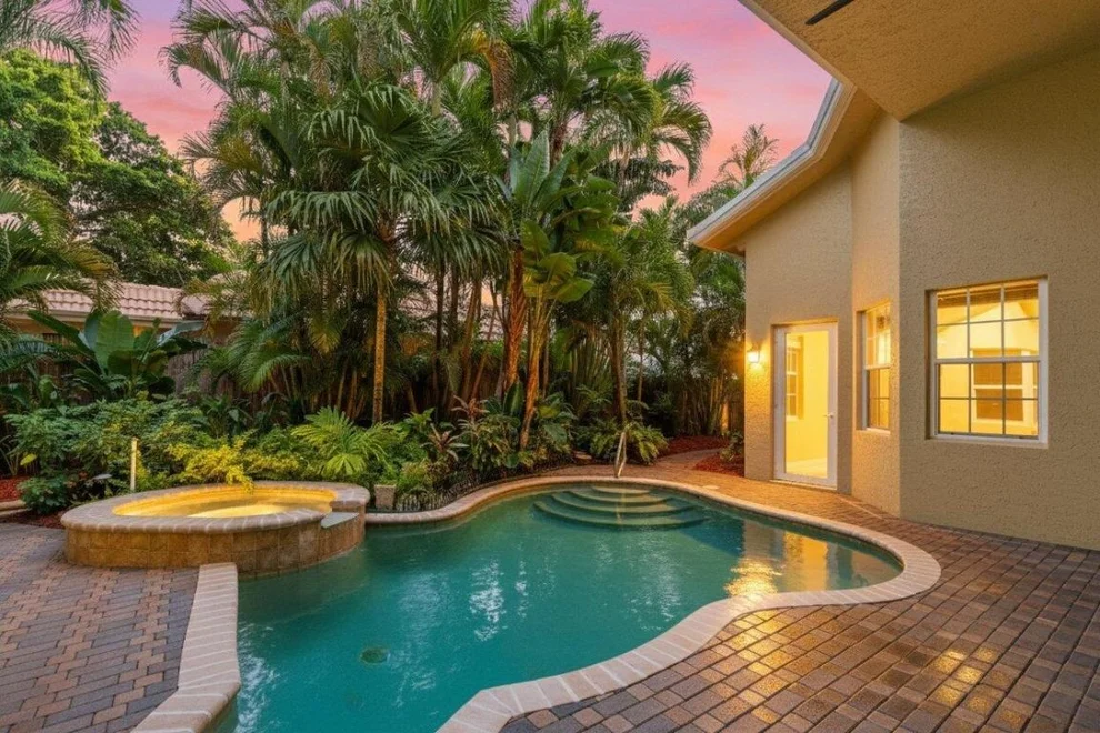 Unit for sale at 7348 E Country Club Boulevard, Boca Raton, FL 33487