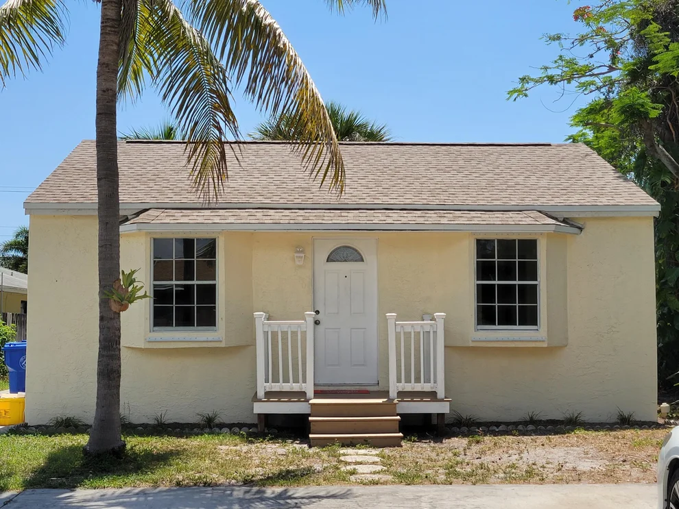 Unit for sale at 510 N 5th Street, Lantana, FL 33462