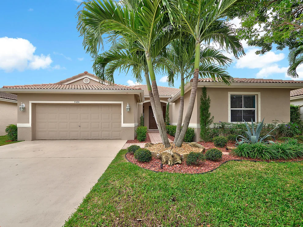 Unit for sale at 5424 NW 48th Street, Coconut Creek, FL 33073
