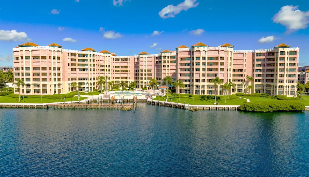 Unit for sale at 300 SE 5th Avenue, Boca Raton, FL 33432