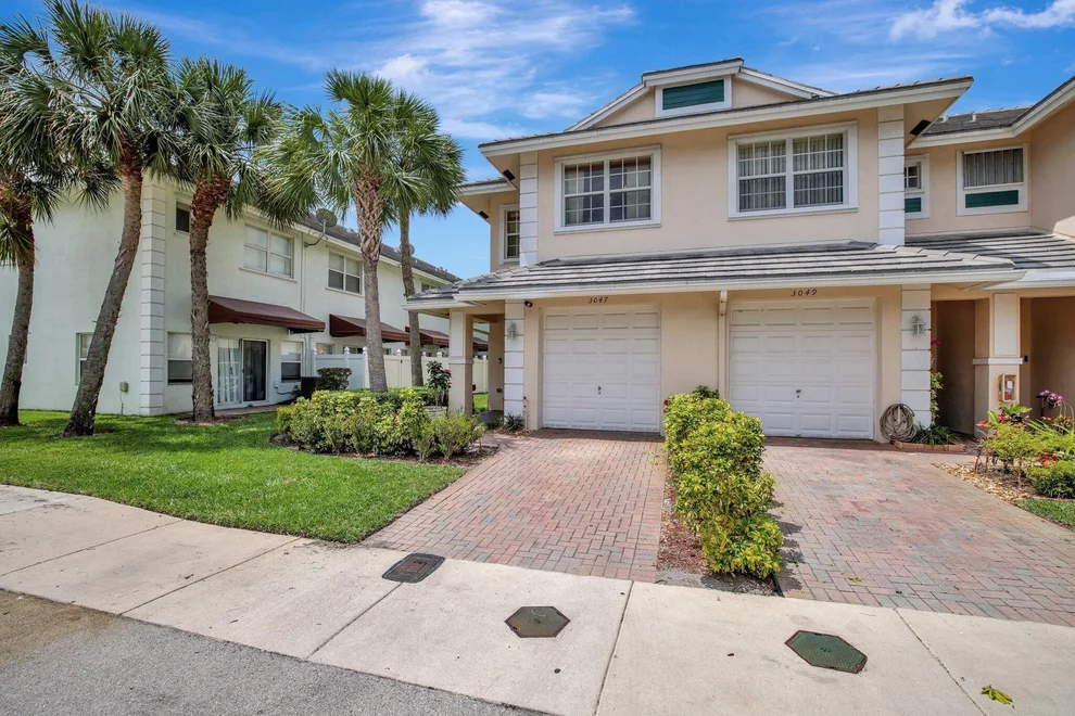Unit for sale at 3047 NW 30 Ter Terrace, Oakland Park, FL 33311
