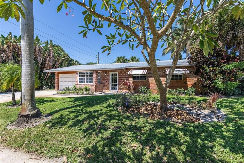 Unit for sale at 3 Ridgewood Circle, Tequesta, FL 33469