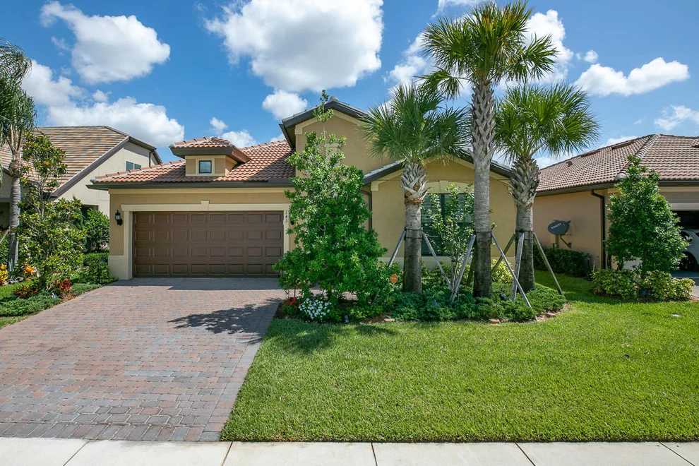 Unit for sale at 145 SE Courances Drive, Port St Lucie, FL 34984