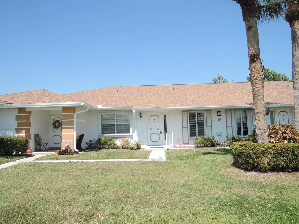 Unit for sale at 1025 Pheasant Run Drive, Fort Pierce, FL 34982