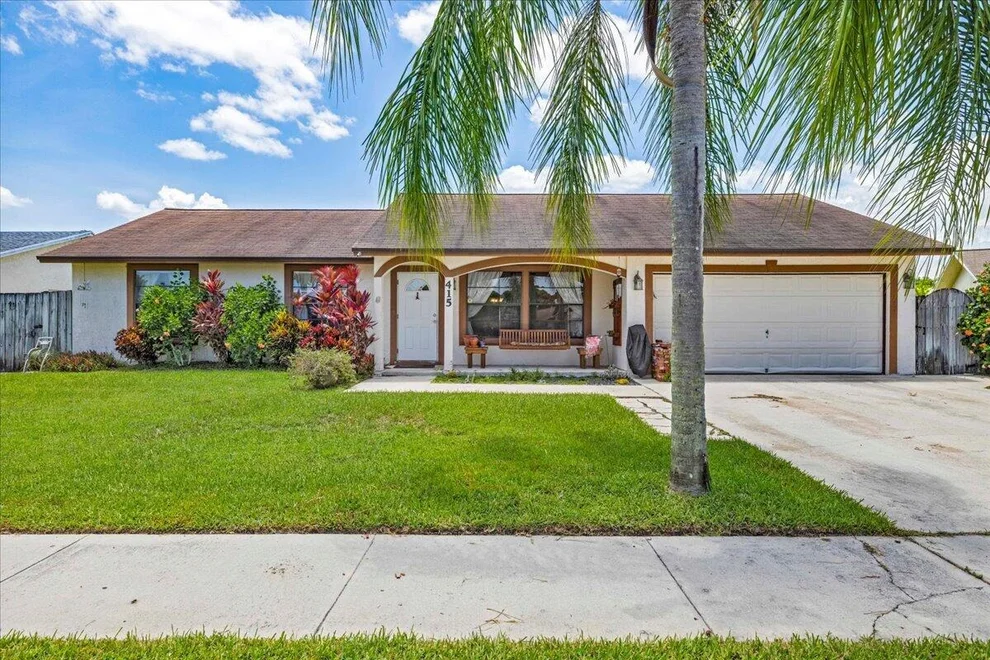 Unit for sale at 415 Las Palmas Street, Royal Palm Beach, FL 33411