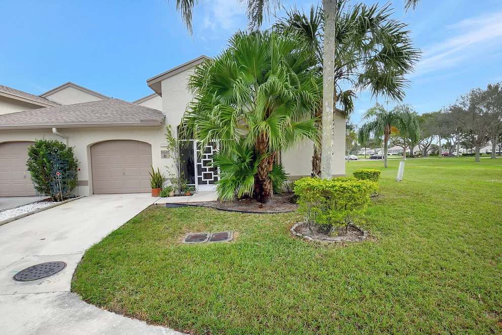 Unit for sale at 9607 Boca Gardens Circle N, Boca Raton, FL 33496