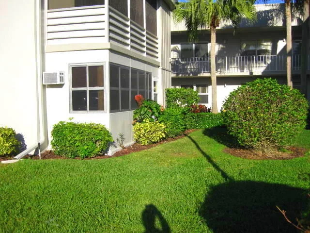 Unit for sale at 301 Flanders G, Delray Beach, FL 33484