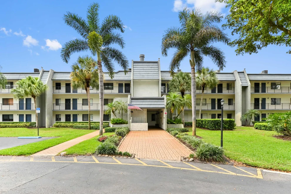 Unit for sale at 4793 Esedra Court, Lake Worth, FL 33467
