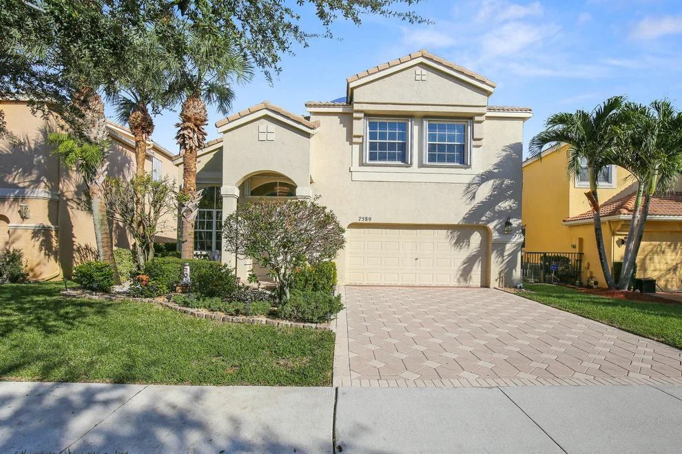 Unit for sale at 7589 Downwinds Lane, Lake Worth, FL 33467