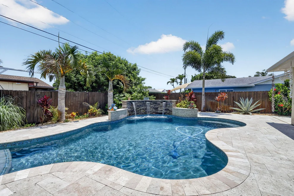Unit for sale at 2843 Worcester Road, Lake Worth, FL 33462