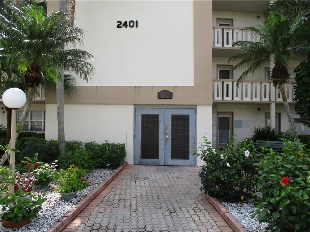 Unit for sale at 2401 Antigua Circle, Coconut Creek, FL 33066
