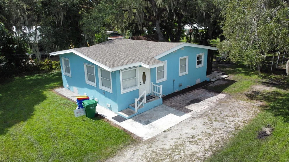 Unit for sale at 1806 SW 2 Avenue, Okeechobee, FL 34974