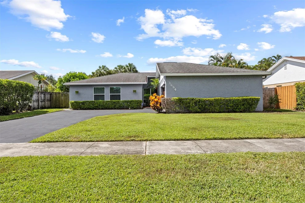 Unit for sale at 3884 NW 1st Place, Deerfield Beach, FL 33442