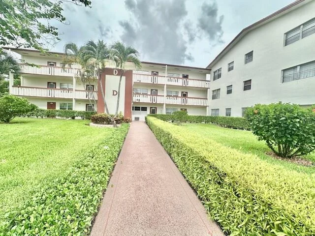 Unit for sale at 130 Brighton D, Boca Raton, FL 33434