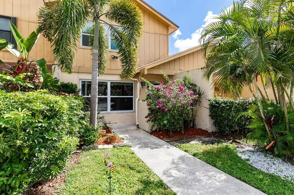 Unit for sale at 1306 White Pine Drive, Wellington, FL 33414