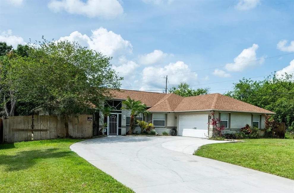 Unit for sale at 1090 SW Dartmouth Avenue, Port St Lucie, FL 34953