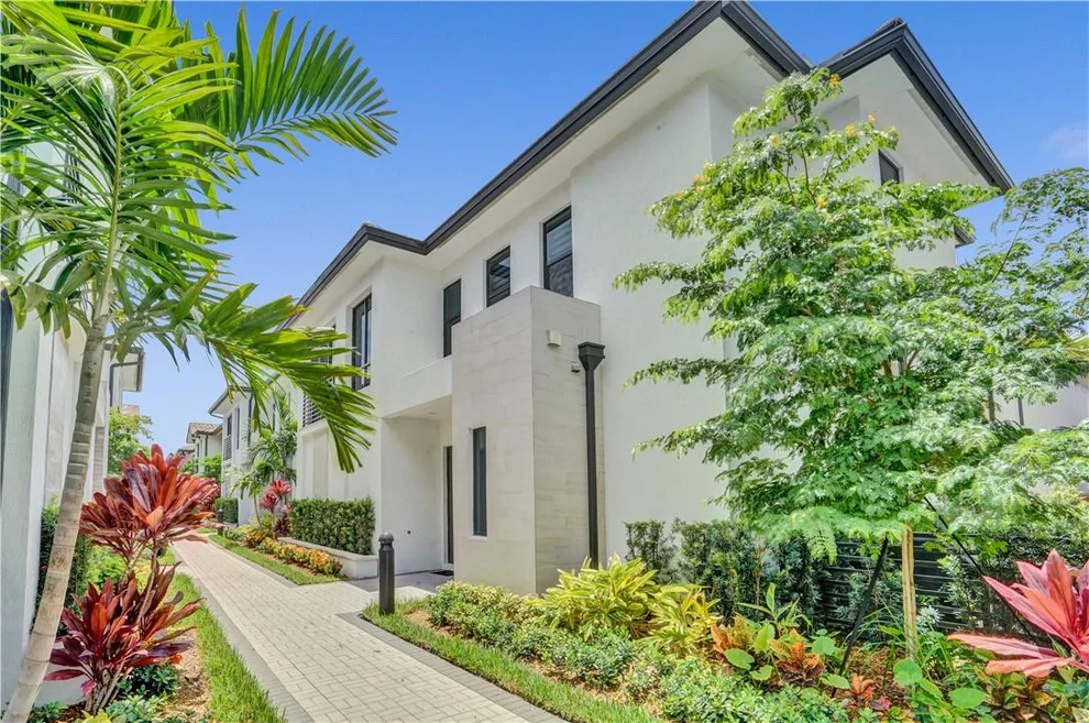 Unit for sale at 8240 NW 46th Terrace, Doral, FL 33166