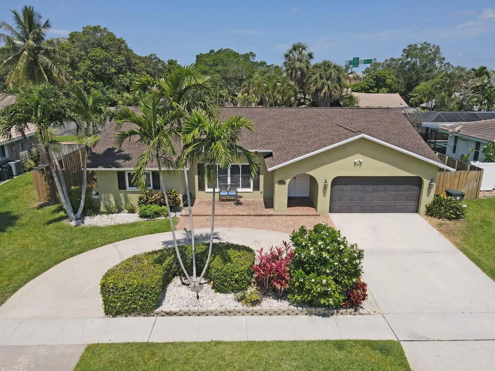 Unit for sale at 55 SW 15th Avenue, Boca Raton, FL 33486
