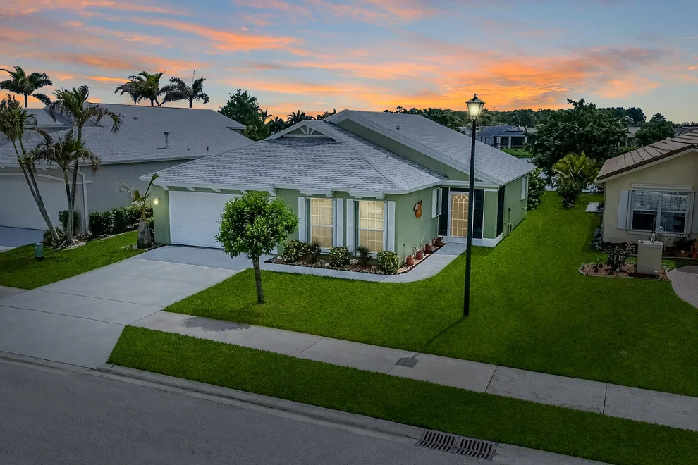 Unit for sale at 472 SW Talquin Lane, Port St Lucie, FL 34986