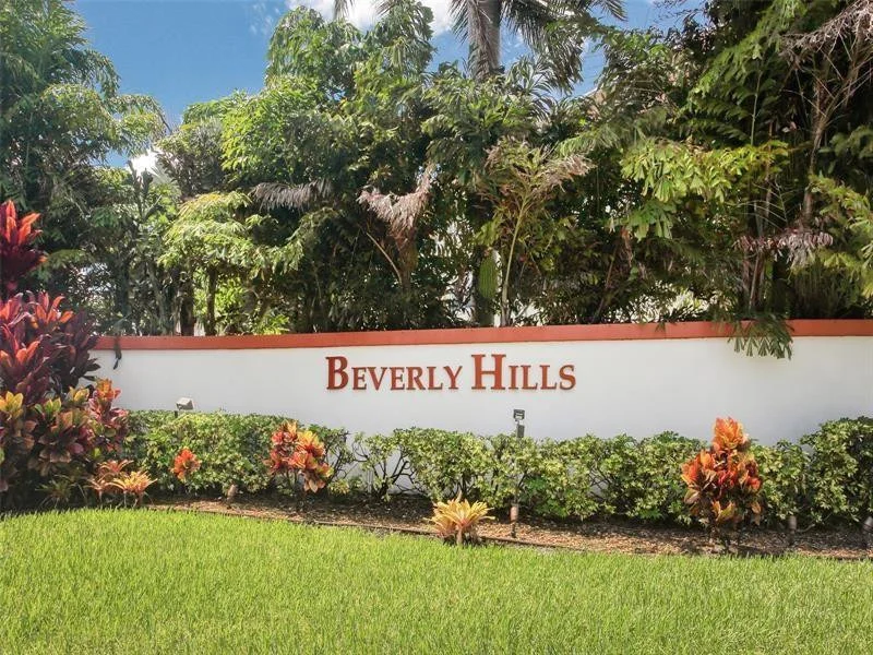 Unit for sale at 5300 Washington Street, Hollywood, FL 33021