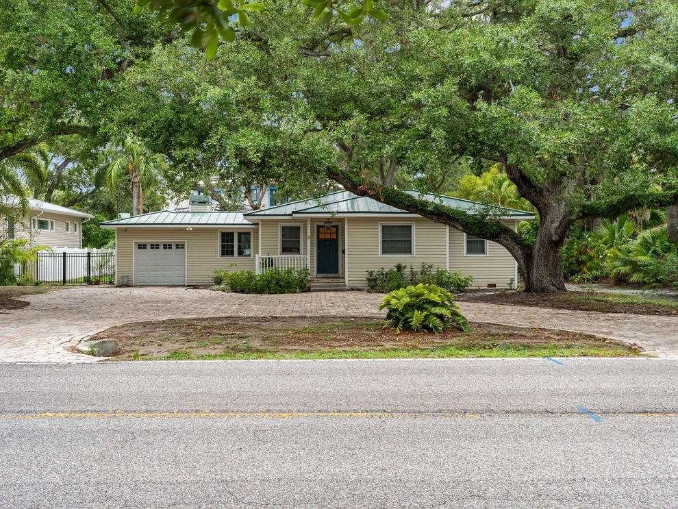 Unit for sale at 6201 Bayshore Boulevard, Tampa, FL 33611