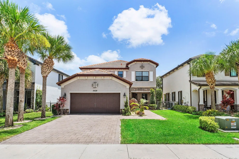 Unit for sale at 5428 Sandbirch Way, Lake Worth, FL 33463