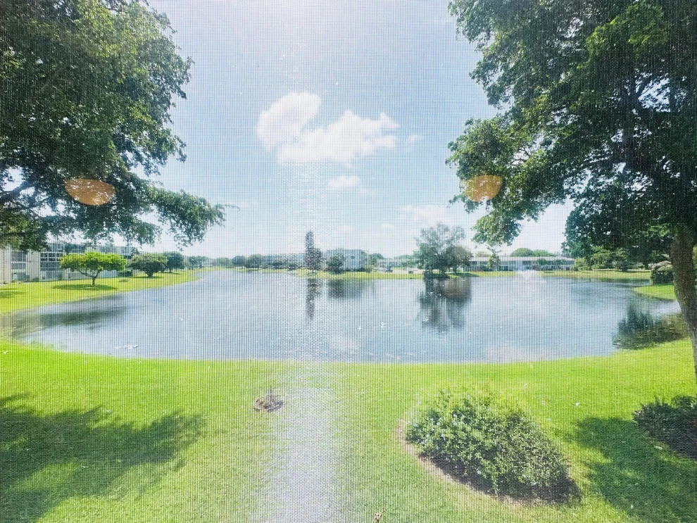 Unit for sale at 2017 Farnham N, Deerfield Beach, FL 33442