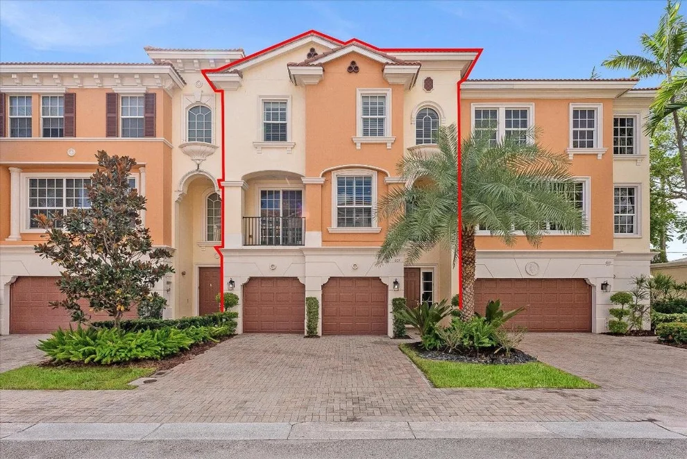 Unit for sale at 604 NE Francesca Lane, Boca Raton, FL 33487