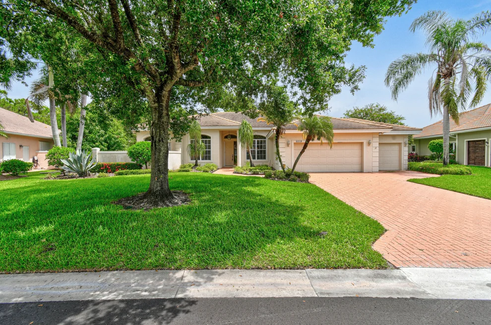 Unit for sale at 5219 SE Lost Lake Way, Hobe Sound, FL 33455