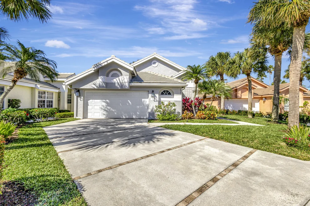 Unit for sale at 16501 Riverwind Drive E, Jupiter, FL 33477