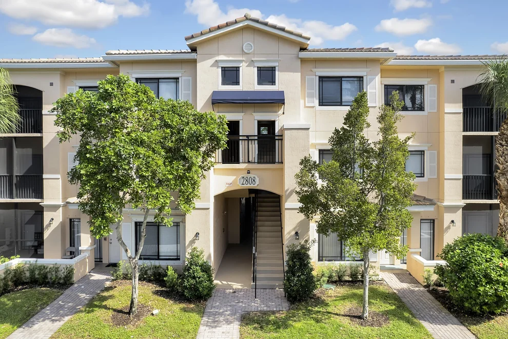 Unit for sale at 2808 Amalei Drive, Palm Beach Gardens, FL 33410