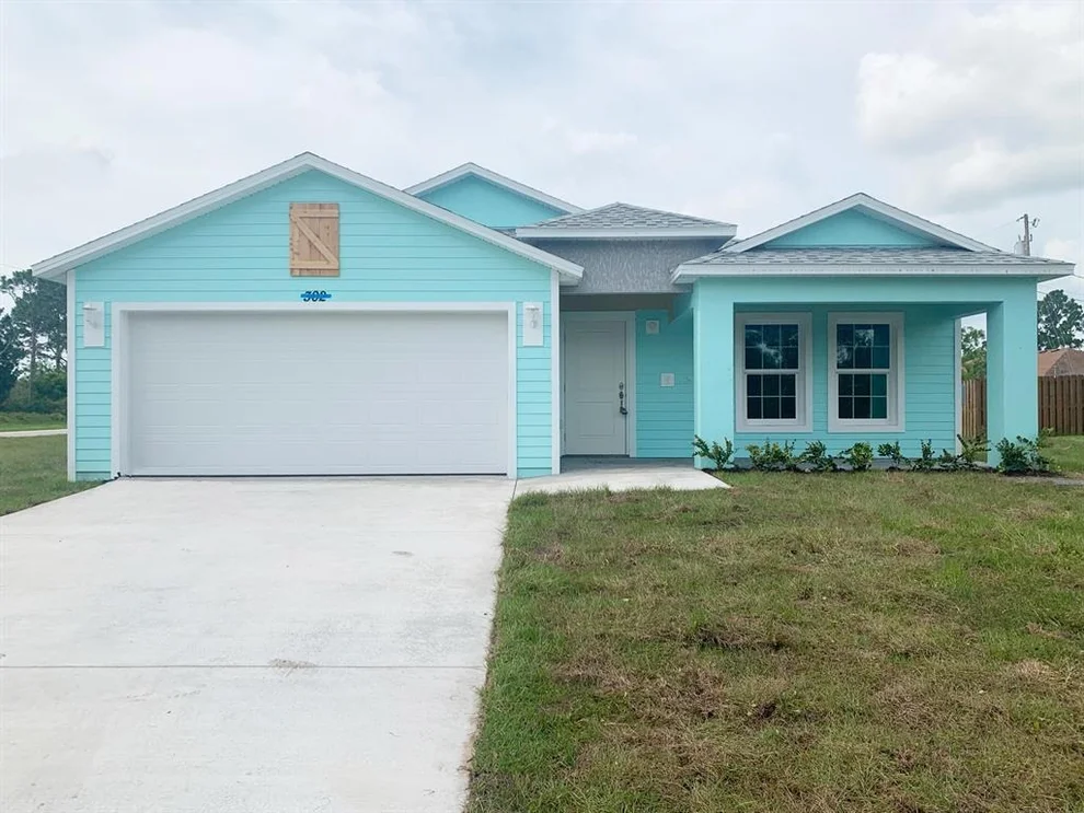 Unit for sale at 668 SW Cynthia Street, Port St Lucie, FL 34983