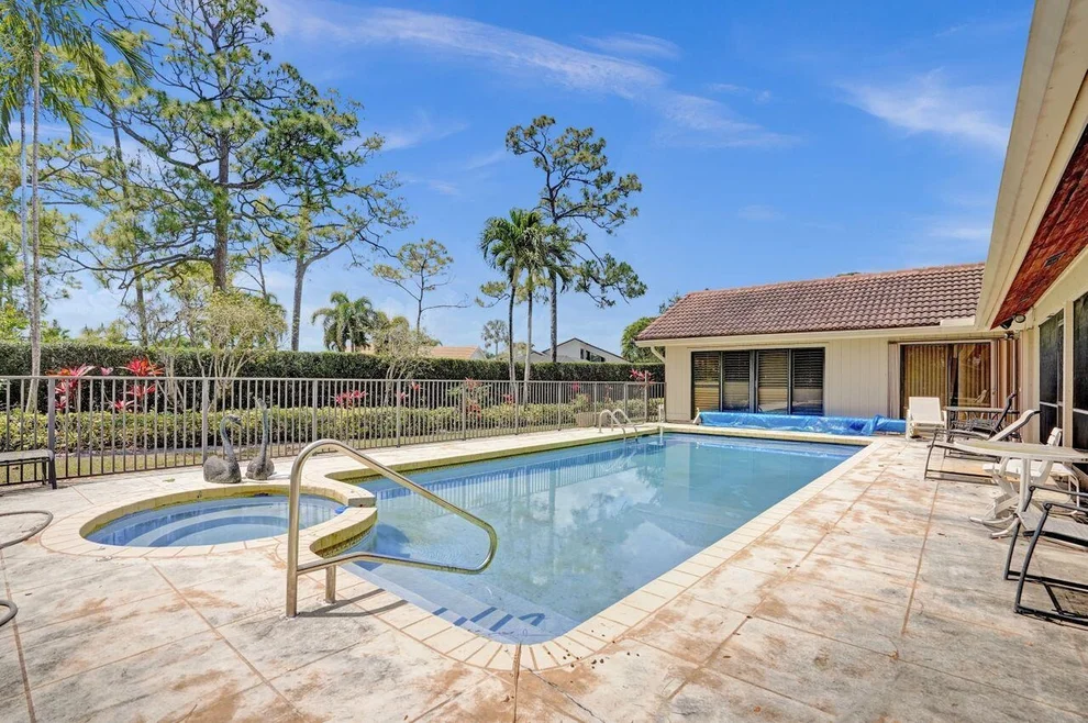 Unit for sale at 13179 Camero Way, Palm Beach Gardens, FL 33418